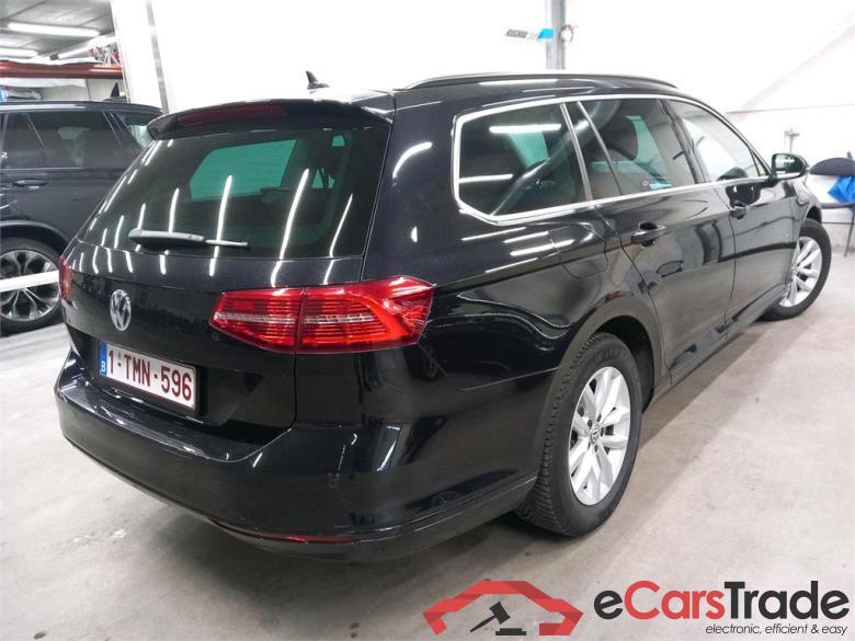 Volkswagen Passat 1.6 TDI Aut. Comfortline LED-Xenon Virtual Navi Sport-Seats KeylessGo Klima PDC ... #2