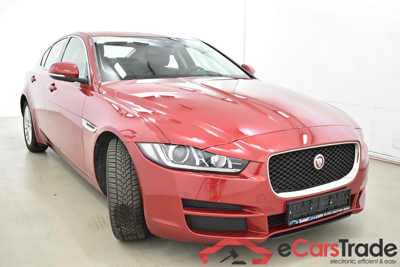 Jaguar XE 2.0 D E-Performance Prestige Xenon Navi Meridian Sport-Leather KeylessGo Camera Klima PDC ... #2
