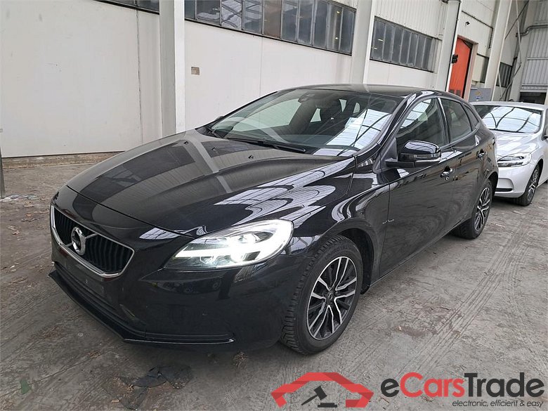 VOLVO V40 DIESEL - 2016 2.0 D2 Black Edition AdBlue (EU6d-TEMP)