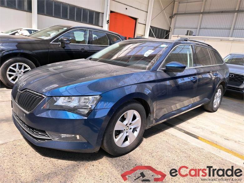 SKODA SUPERB COMBI DIESEL - 2015 1.6 CR TDi Ambition DSG GPS Confort #1
