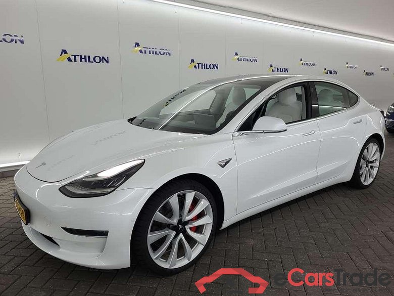 Tesla Model 3 Performance Dual Motor AWD 4D 358kW