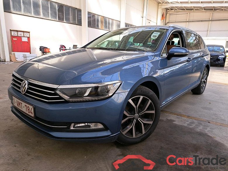 VOLKSWAGEN PASSAT VARIANT DIESEL - 2015 1.6 CR TDi Trendline Business Comfort LED #1