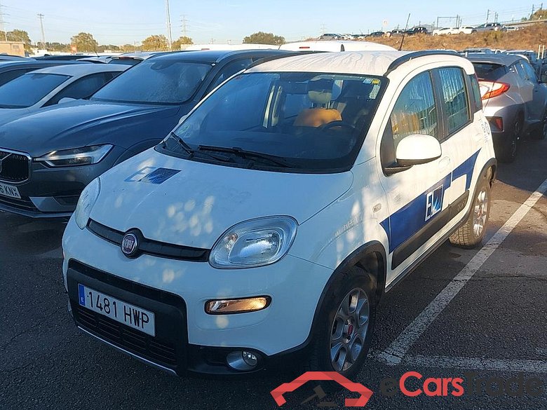 Fiat 1.3 75cv Diésel 4x4 Panda III  4x4 1.3  75CV  MT5  E5 #1