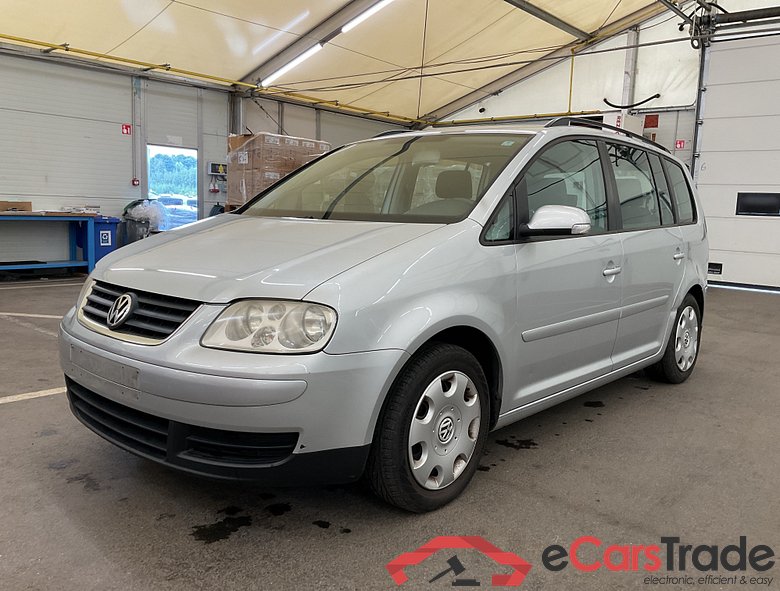 VOLKSWAGEN Touran Touran 1.6i 16v FSI Base