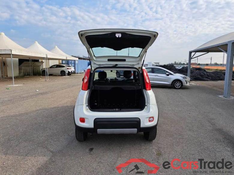 Fiat 31 FIAT PANDA / 2011 / 5P / BERLINA 0.9 TWINAIR TURBO 85CV SeS E6-TEMP 4X4 #5