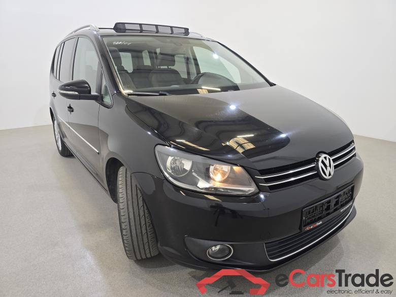 Volkswagen Touran 1.6 TDI Highline Pano Navi Sport-Seats Klima PDC ... #3