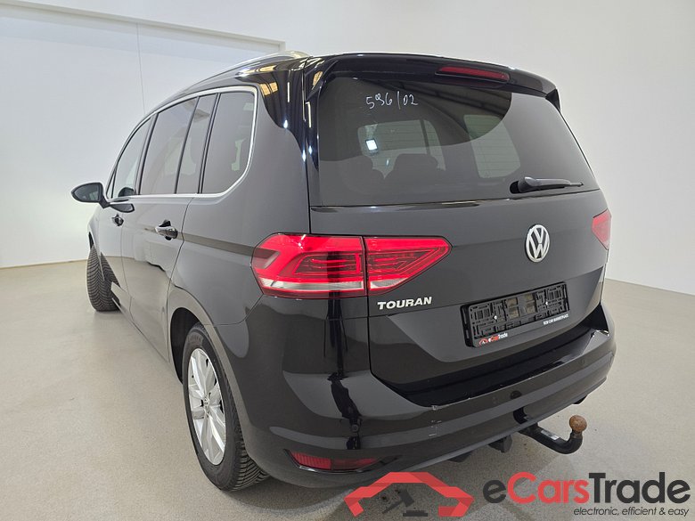 Volkswagen Touran 1.6 TDI Highline Aut. Pano LED-Xenon Navi Sport-Seats Camera Klima PDC ... #6