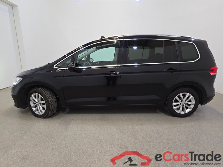 Volkswagen Touran 1.6 TDI Highline Aut. Pano LED-Xenon Navi Sport-Seats Camera Klima PDC ... #2