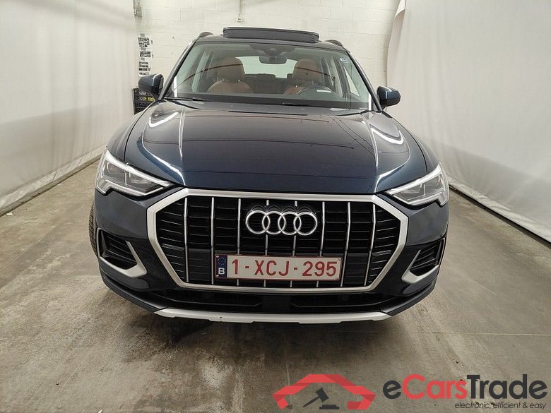 Audi Q3 35 TDI S tronic Advanced Business Editio 5d #1