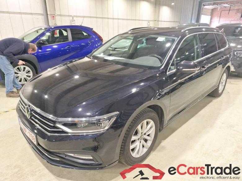 VOLKSWAGEN Passat 1.6 TDI SCR MSQ VARIANT STYLE BUSINESS #1