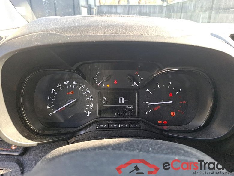 Citroen Taille XL 950kg BlueHDi 100 S&S BVM Club Berlingo Fourgon Club XL 950 1.5 BlueHDi 100CV BVM5 E6dT #6