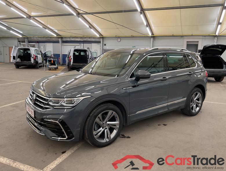 VOLKSWAGEN Tiguan Platinum 1.5 TSI ACT OPF 110 kW (150 ch) 7 vitesses DSG #1