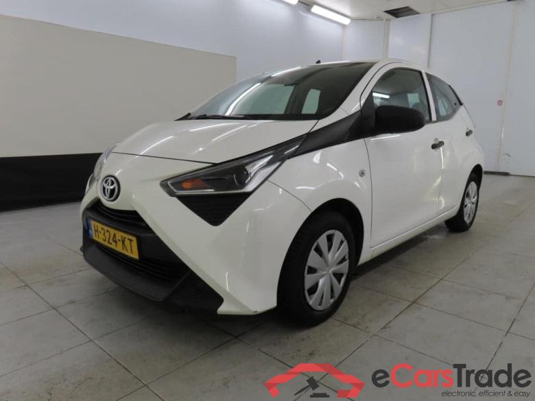 TOYOTA Aygo 1.0 VVT-i x-fun #1