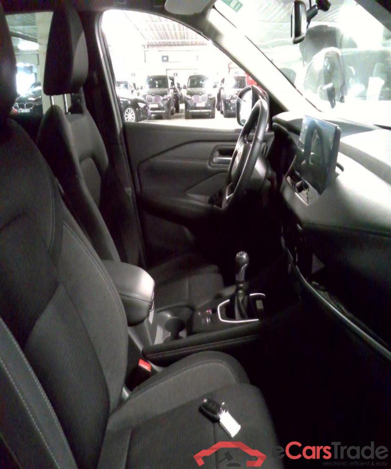 QASHQAI MY22 Mild-Hybrid 140 MT 2WD N-connecta  Design Pack  Cold Pack        #5