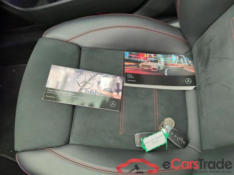 Mercedes CLA '19 Mercedes-Benz CLA 180 DCT Business Solution AMG 4d #4