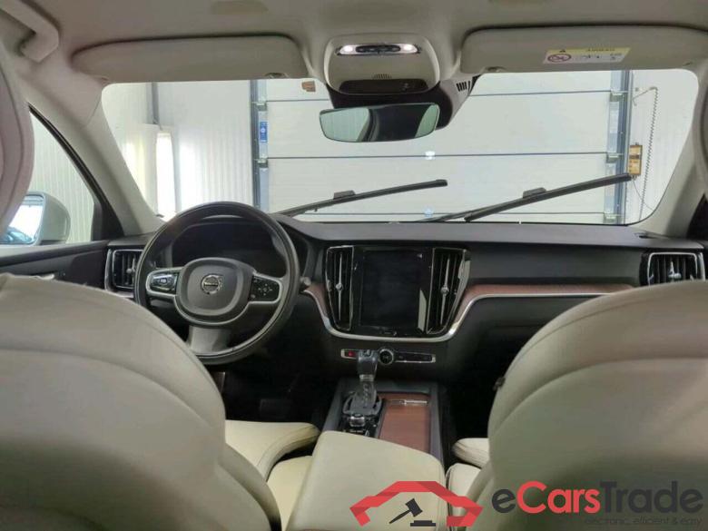 VOLVO V60 CROSS COUNTRY 2.0 T5 AWD Pro #3