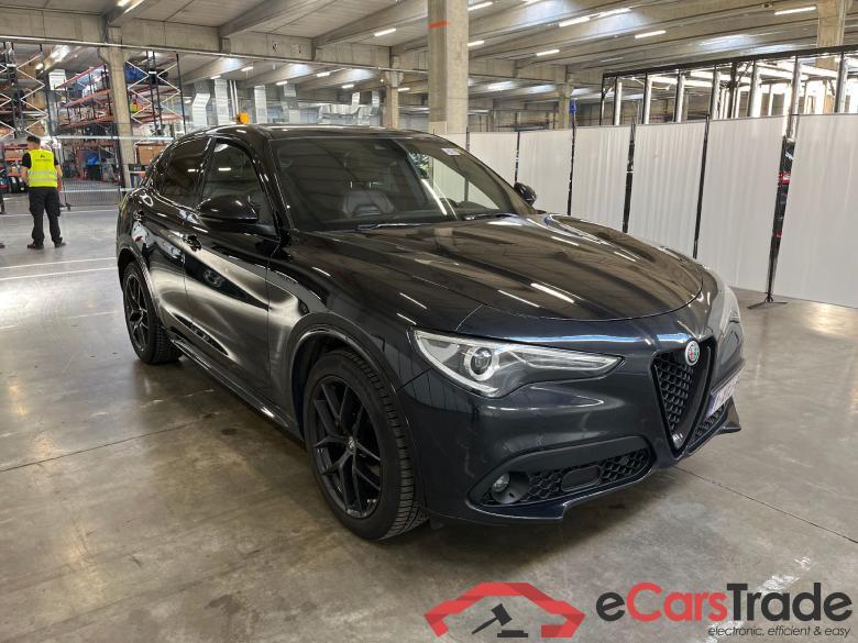 Alfa Romeo, Stelvio '17, Alfa Romeo Stelvio 2.2 D 210 Veloce AWD 5d #2