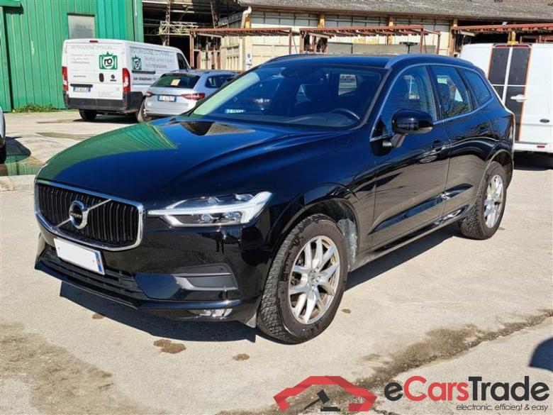 Volvo 165 VOLVO XC60 / 2017 / 5P / SUV B4 D AWD GEARTR. BUSINESS PLUS #1
