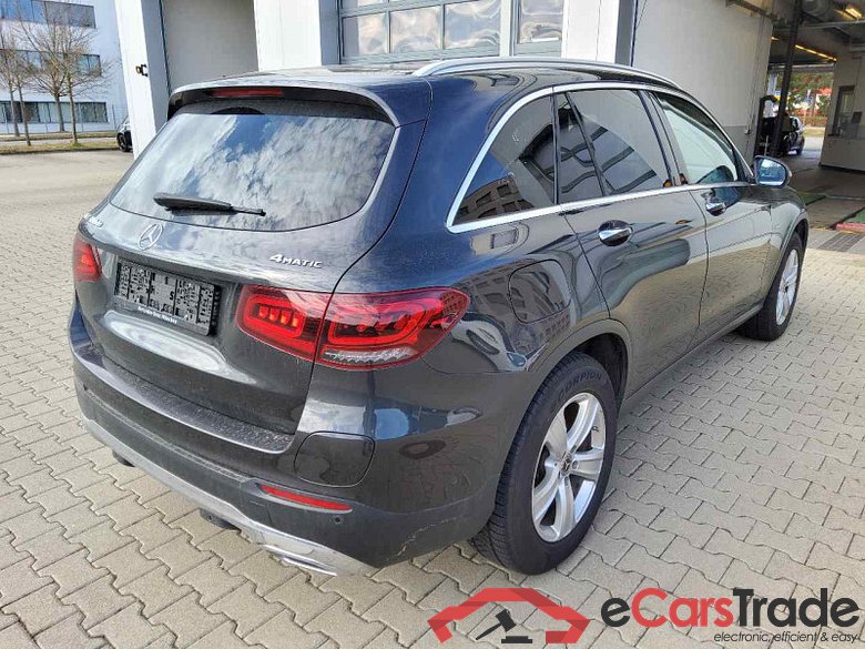 Mercedes-Benz GLC -Klasse (BM 253)(06.2015->) DE - SUV5 GLC 300 de EU6d, de 4Matic (EURO 6d), (Facelift) 2020 - 2022 #3