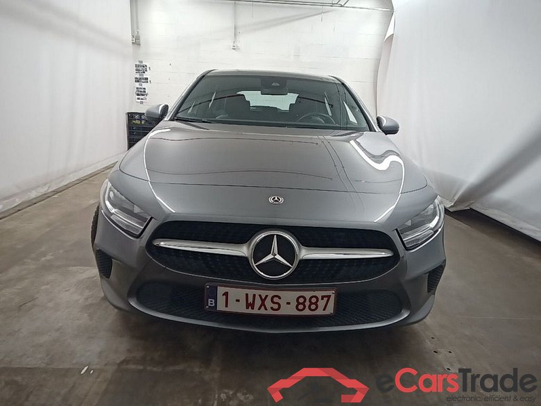 Mercedes-Benz A-Klasse A 160 d 5d