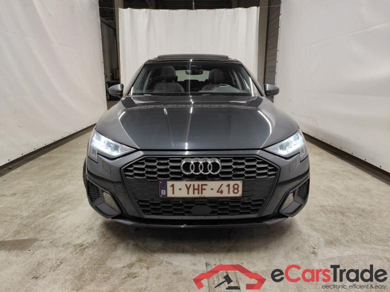 Audi A3 Sportback 2.0 35 TDi 110kW S tronic 5d #2