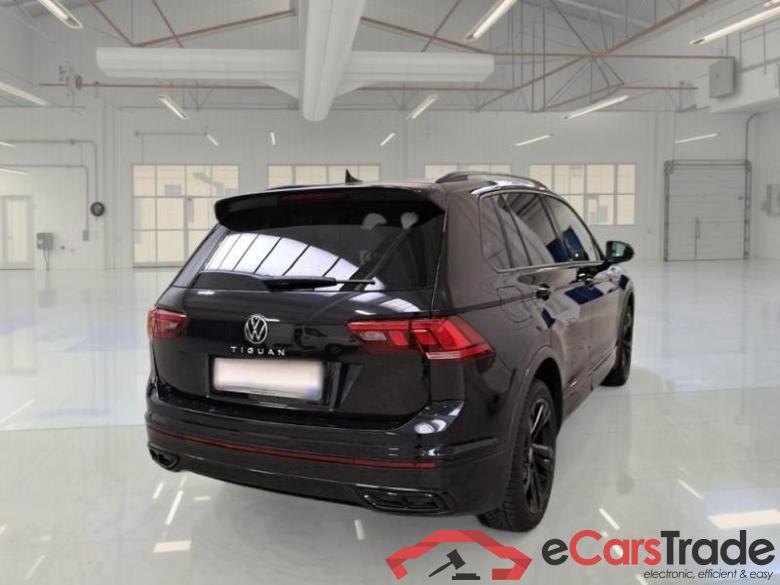 Volkswagen 8 VOLKSWAGEN TIGUAN / 2020 / 5P / SUV 1.5 TSI ACT R-LINE DSG #2