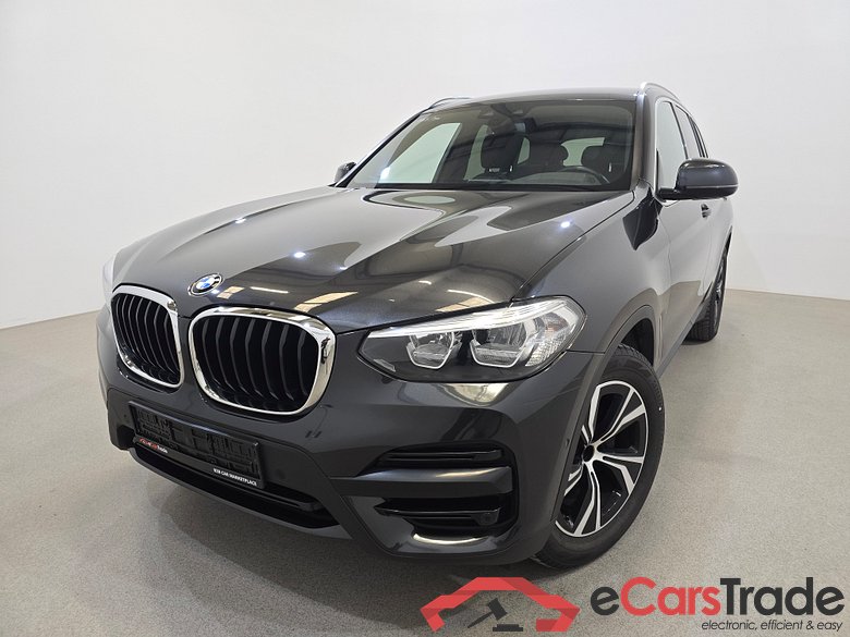 BMW X3 2.0 sDrive18d Advantage Aut. Navi KeylessGo Camera Klima PDC ...