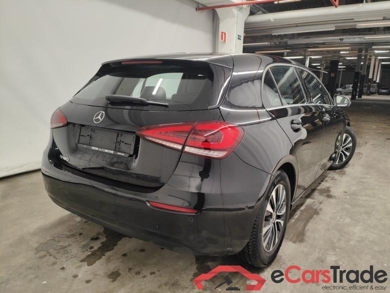 Mercedes-Benz A-Klasse A 180 Business Solution Aut. 5d #5