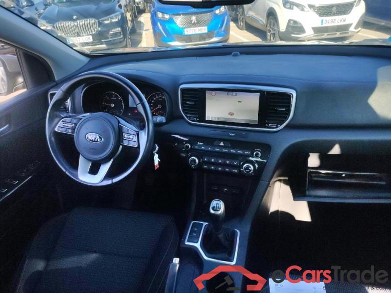 Kia 1.6MHEV Drive 100kW(136CV) 4x2(Crist Tintados)(CX) Sportage Drive Plus 2WD 1.6 CRDi 135CV MT6 E6dT #3