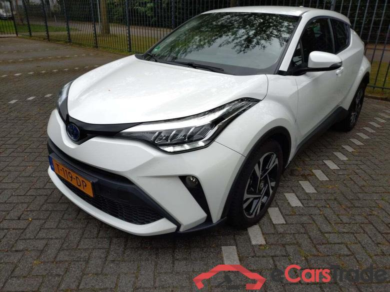 TOYOTA C-HR 1.8 Hybrid Dynamic #1