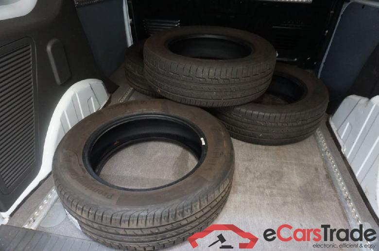 Ford _Transit Connect ´13 FORD Transit Connect 200 L1 S&S Trend 4d 74kW #6