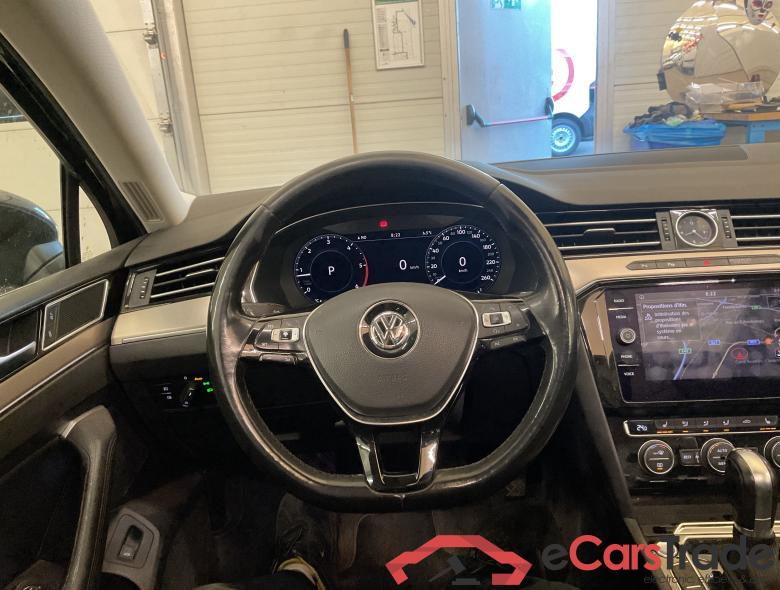Volkswagen Passat Variant 2.0 TDI 190Hp R-Line Aut. Pano LED-Matrix Virtual Navi 1/2 Sport-Leather-Alcantara KeylessGo Camera Klima PDC ... #3