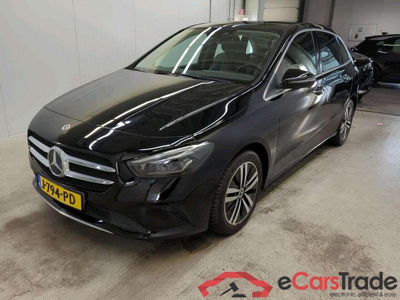 MERCEDES-BENZ B-klasse 180 Bus. Sol. Lux. #1