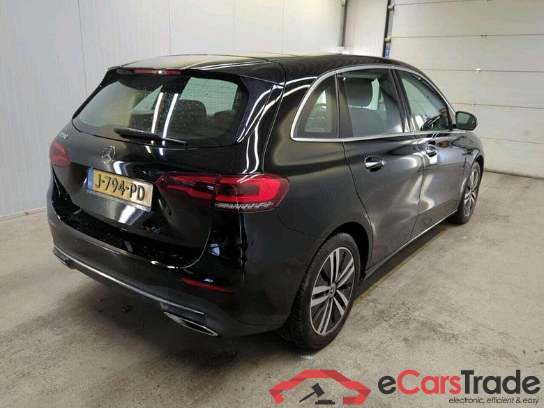 MERCEDES-BENZ B-klasse 180 Bus. Sol. Lux. #2