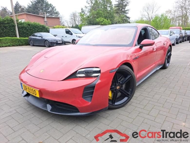 PORSCHE - POR TAYCAN 680PK Turbo Pack Sport Design & Leather & InnoDrive Assist & PDCC Sport & Ceramic Composite Brake & 4-Wheel Steering & Heat Pump & Sport Chrono & Mem Adaptive Seats & Matrix LED & * ELECTRIC *
