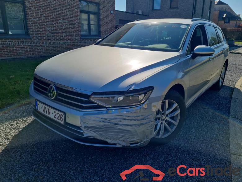 VOLKSWAGEN - VW  PASSAT VARIANT TDI 120PK DSG7 Style Business & KeyLess & Electric Foldable Trailer Hook #1