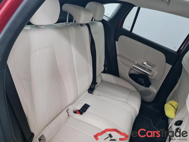 MERCEDES-BENZ GLA 2.0 GLA 200 D DCT Mirror KEYLESS GO-comfort Anti-theft protection #6