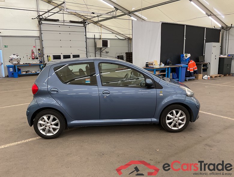 TOYOTA Aygo Aygo 1.0i VVT-i #3