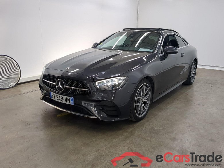 Mercedes 2.0 E 220 D AMG LINE AUTO MERCEDES-BENZ Classe E Coupe / 2020 / 2P / Coupé 2.0 E 220 D AMG LINE AUTO #1