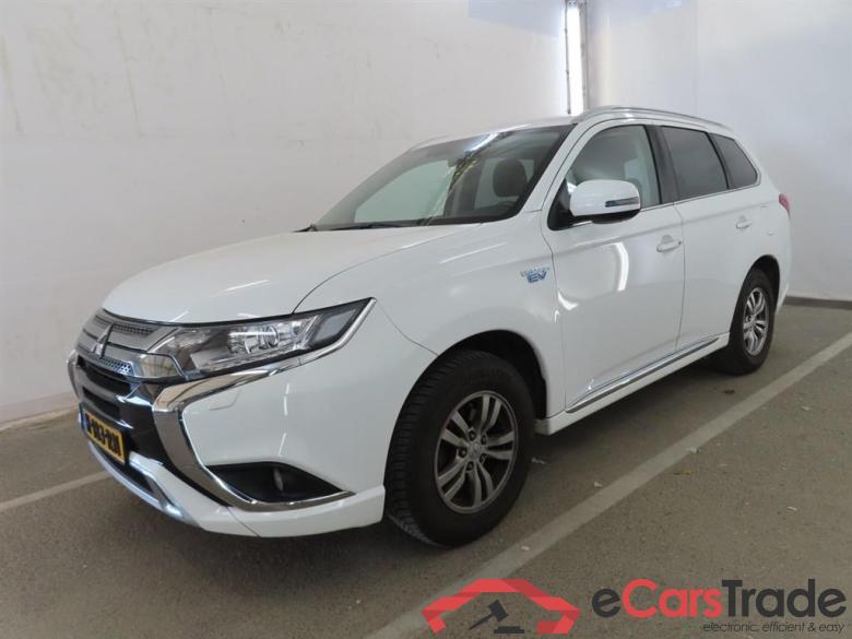 MITSUBISHI OUTLANDER 2.4 PHEV Pure #1