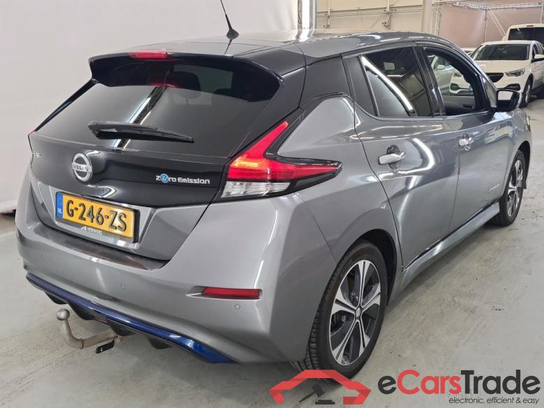 Nissan Leaf '17 BEV Nissan Leaf E+ 3.ZERO Limited Edition 62 kWh 5d #2