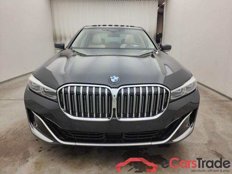 BMW 7 - 2019 745eAL 286 Long Plug-In Hybrid (EU6d-TEMP) 4d Auto #1