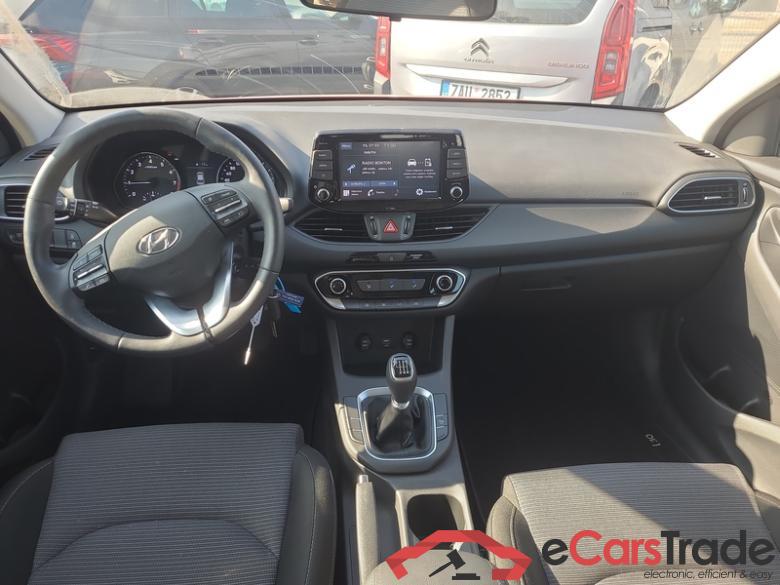 Hyundai  i30  cw (PD)(2017->) i30 kom.1.0TGDI 120 Comfort #5
