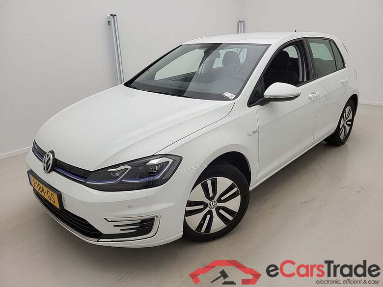 VOLKSWAGEN e-Golf E-DITION #1