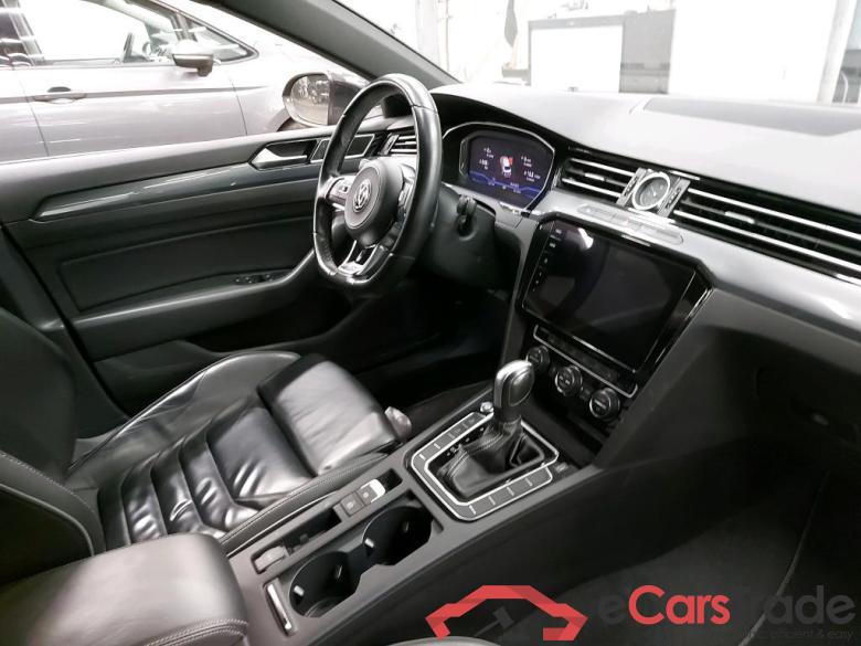 VOLKSWAGEN - VW  ARTEON TDI SCR 150PK DSG R-Line With Nappa Seats & Pack Travel & Responsive DCC & Auxiliary Heater & Keyless #3