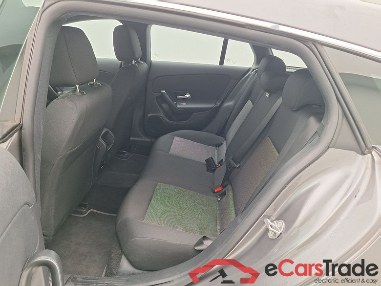 Mercedes, CLA-Class SB '19, Mercedes-Benz CLA Shooting Brake CLA 180 Business #1