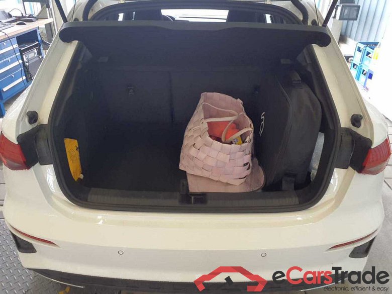 Audi A3 Sportback (8YA)(03.2020->) DE - LimS5 40 1.4 TFSI e EU6d, Sportback S line (EURO 6d), 2020 - 2024 #5