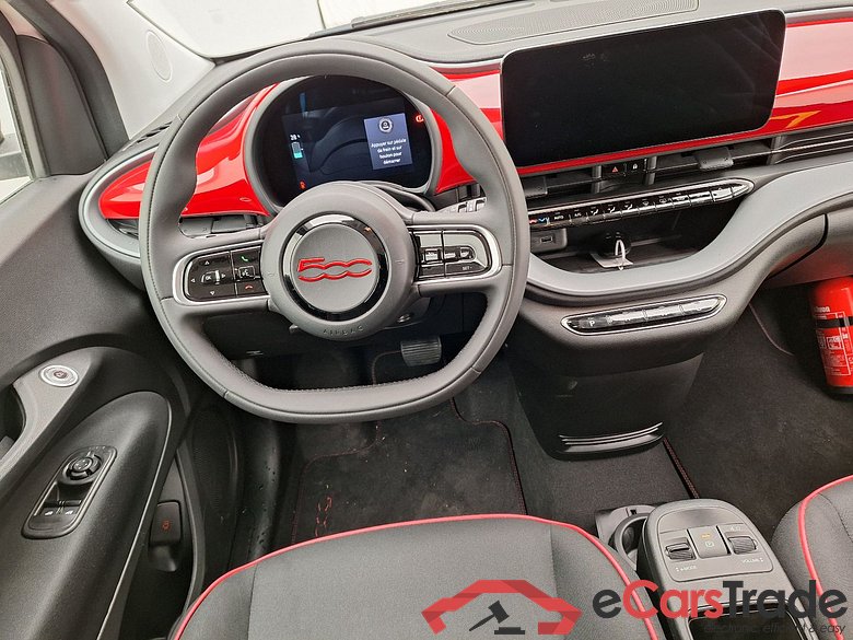 Fiat, 500 '22 BEV, Fiat 500e 500e 42 kWh (Red) 3d excluweb end 24.04 #6