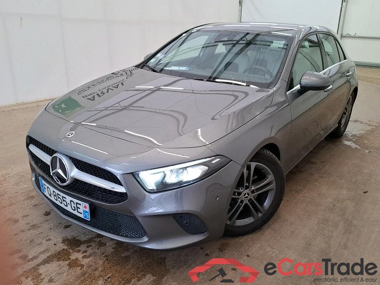 Mercedes A 200 Business Line 7G-DCT MERCEDES-BENZ Classe A Compact / 2018 / 5P / Berline A 200 Business Line 7G-DCT