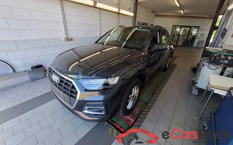 Audi Q5 (FYG)(06.2020->) DE - SUV5 40 2.0 TDI quattro EU6d, basis (EURO 6d), (Facelift) 2020 - 2024